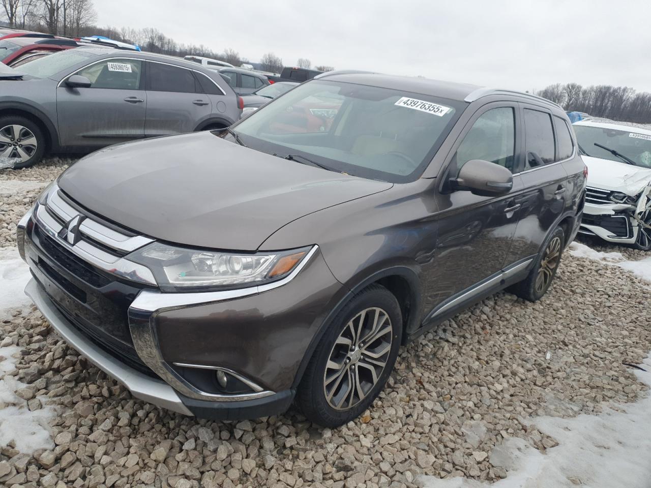 MITSUBISHI OUTLANDER 2017
