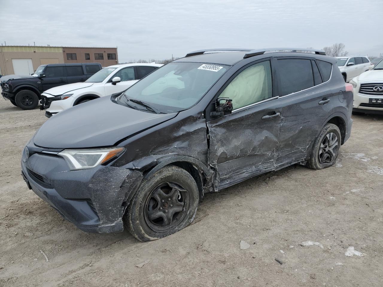 TOYOTA RAV4 LE 2018