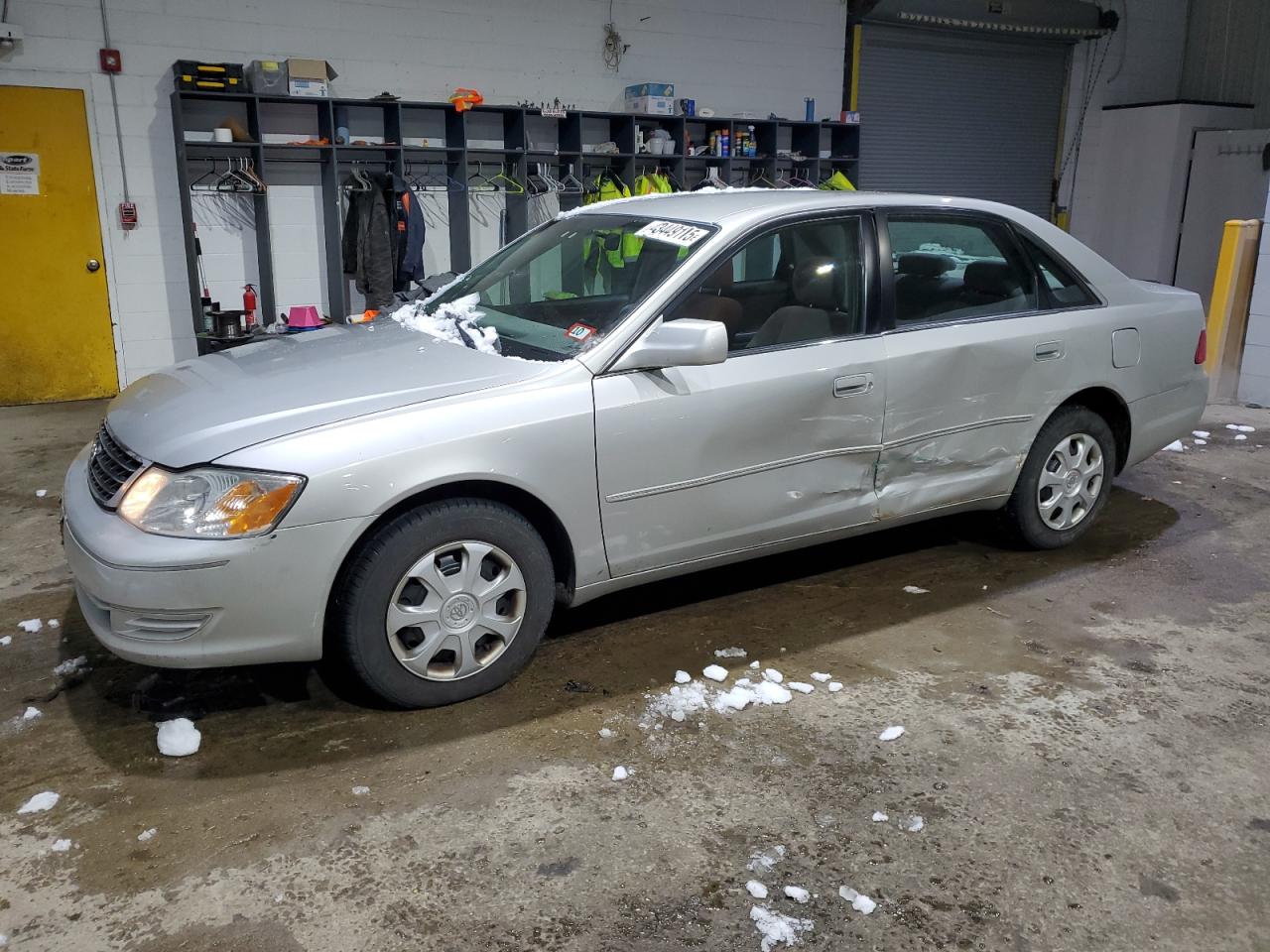TOYOTA AVALON XL 2004
