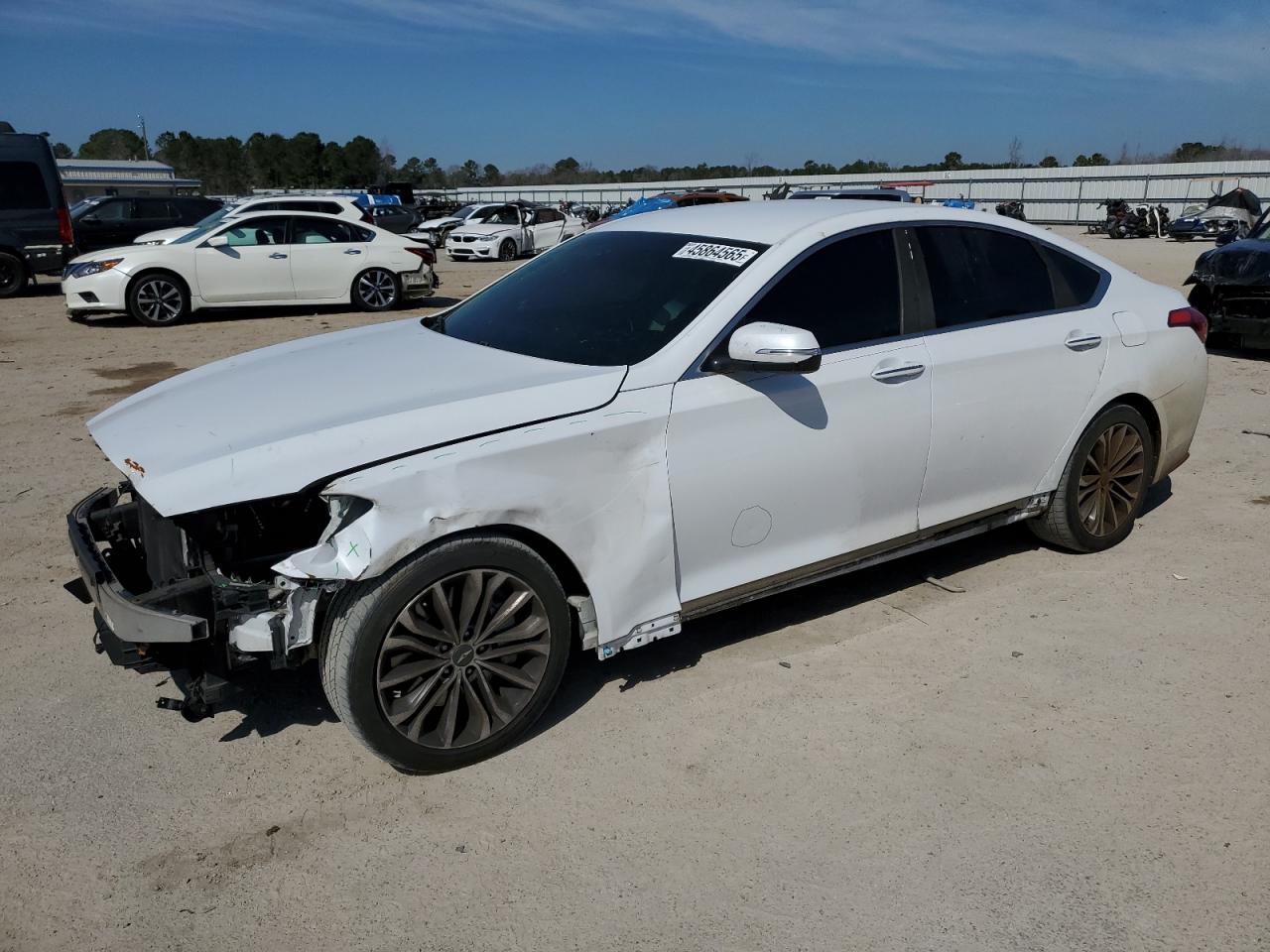 HYUNDAI GENESIS 3. 2015
