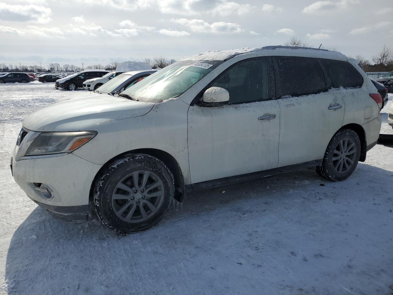 NISSAN PATHFINDER 2016