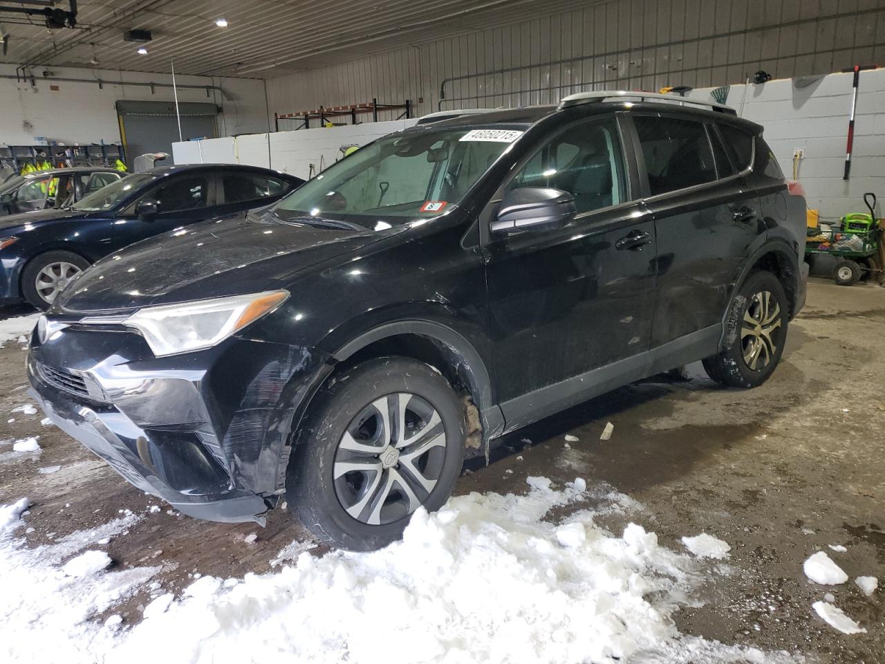 TOYOTA RAV4 LE 2017