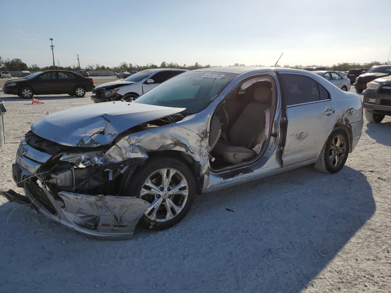FORD FUSION SE 2012