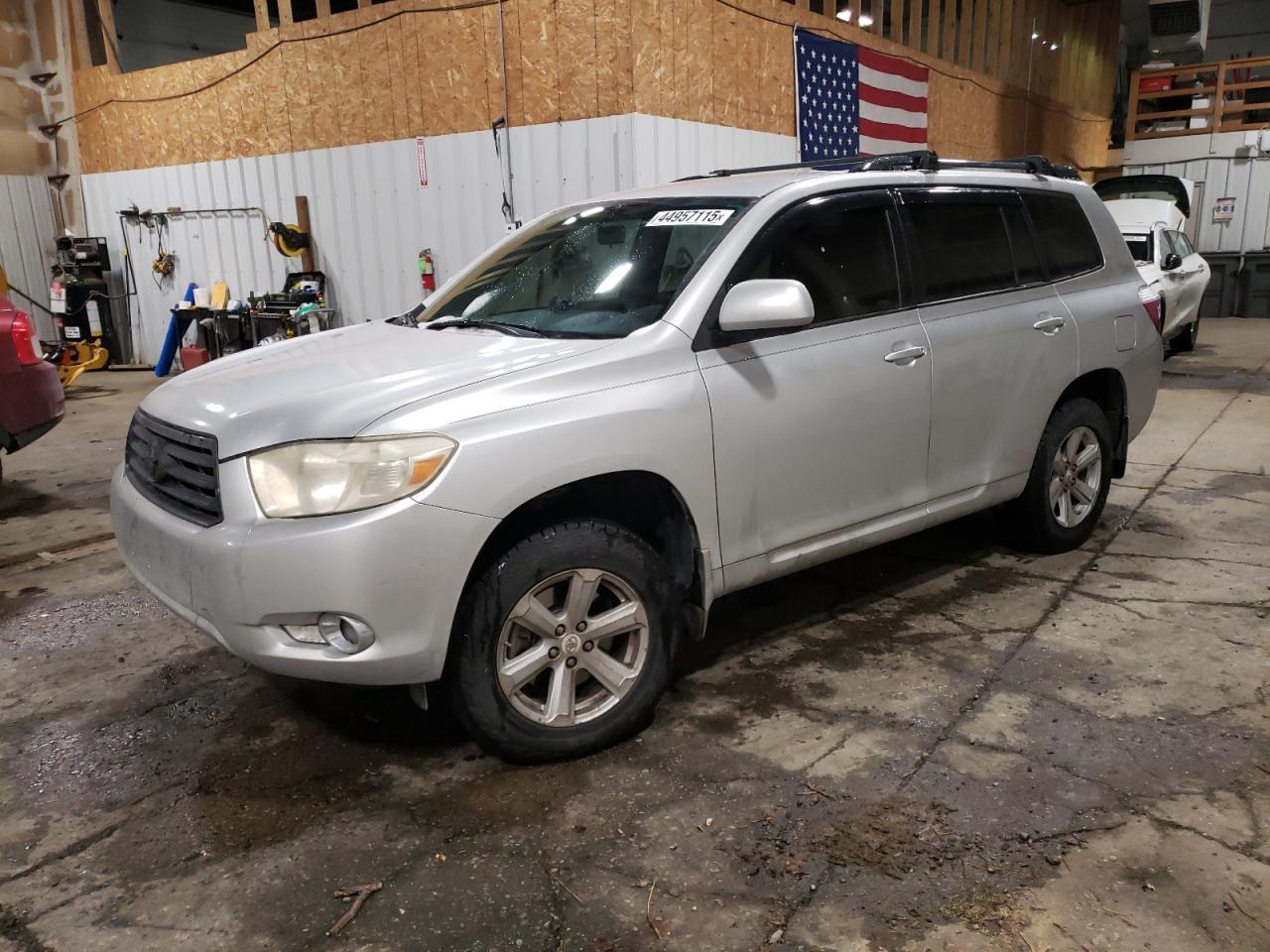 TOYOTA HIGHLANDER 2010