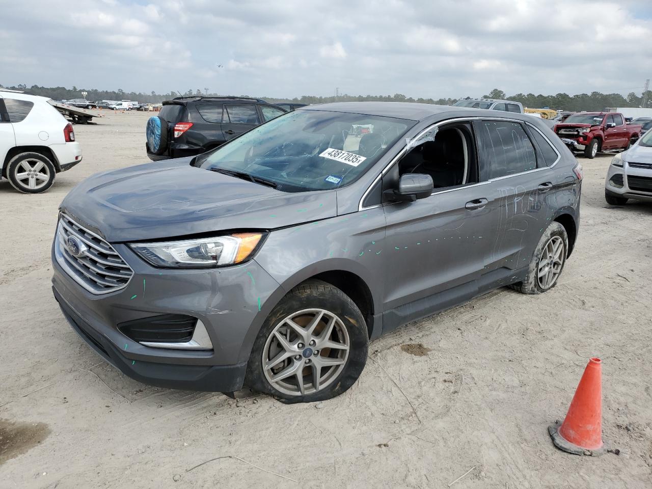 FORD EDGE SEL 2022