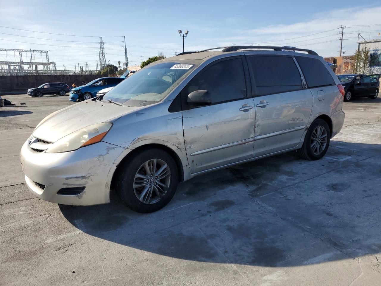 TOYOTA SIENNA CE 2008