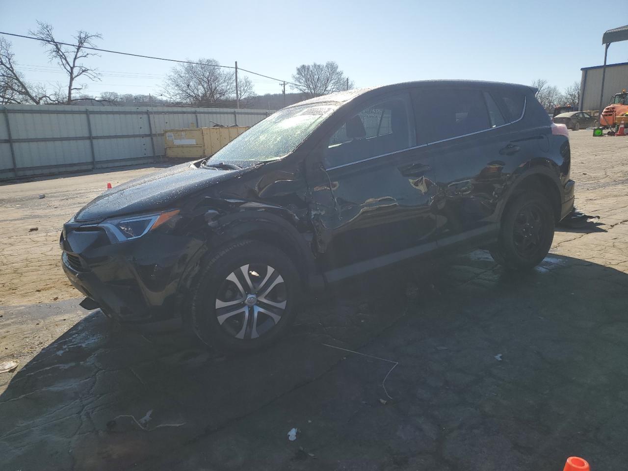 TOYOTA RAV4 LE 2018