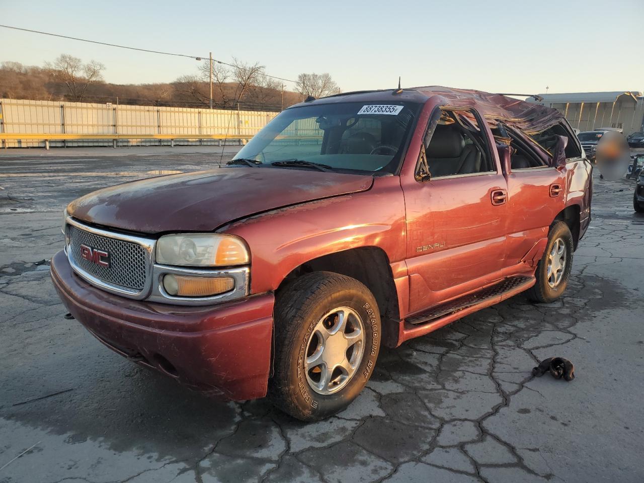 GMC YUKON DENA 2003