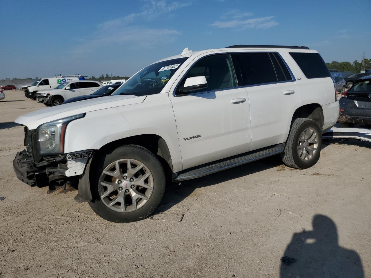 GMC YUKON SLE 2015