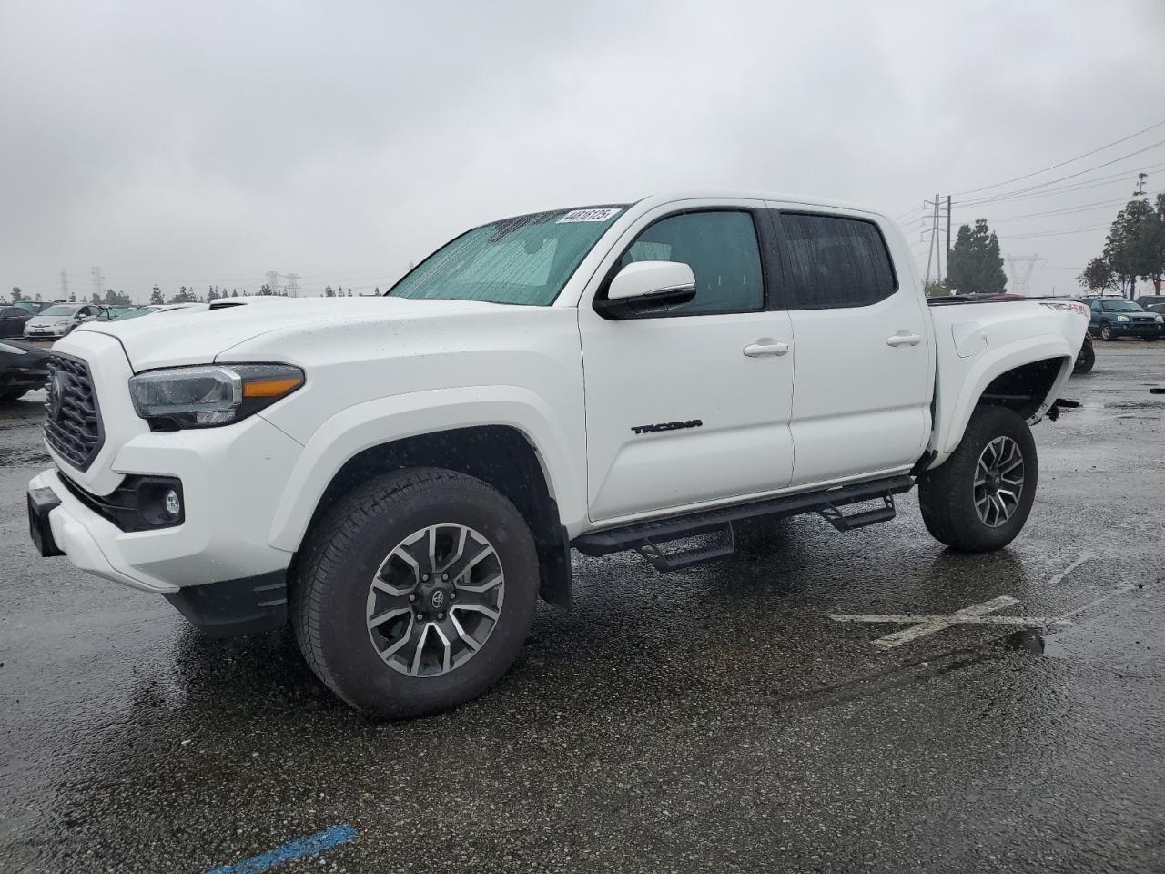 TOYOTA TACOMA DOU 2023
