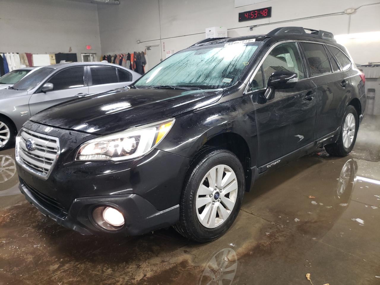 SUBARU OUTBACK 2. 2015
