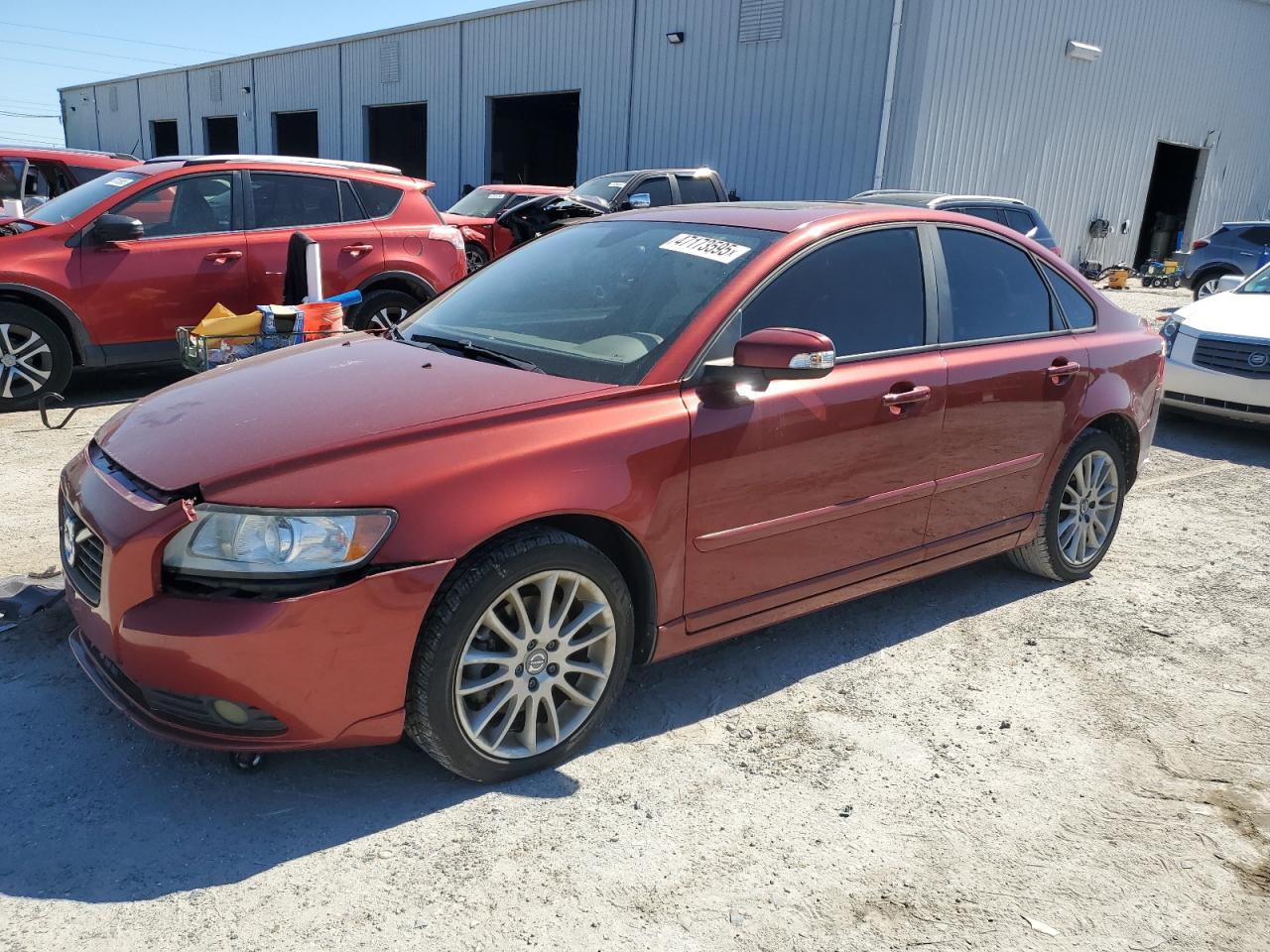 VOLVO S40 T5 2011