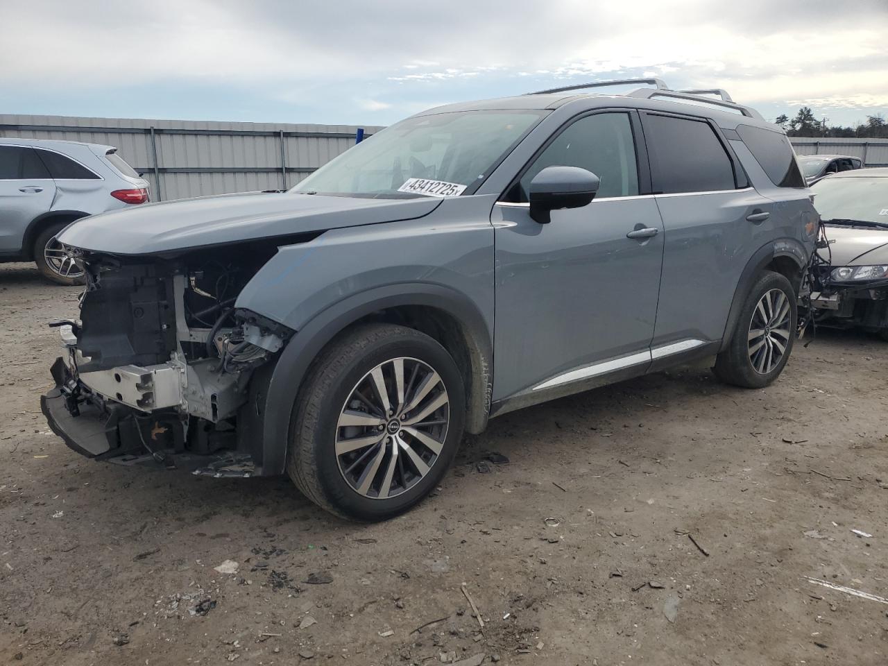 NISSAN PATHFINDER 2022