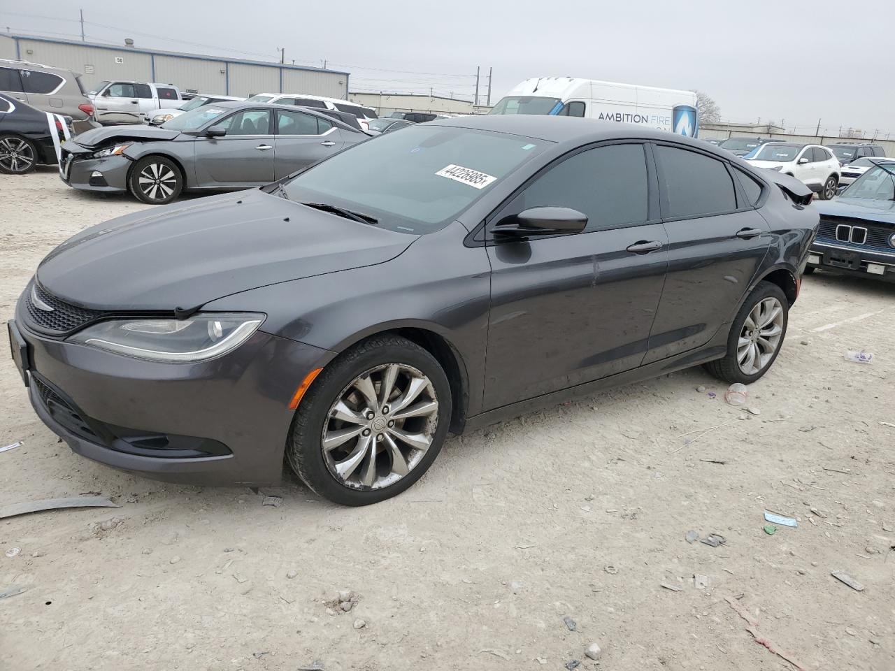 CHRYSLER 200 S 2015