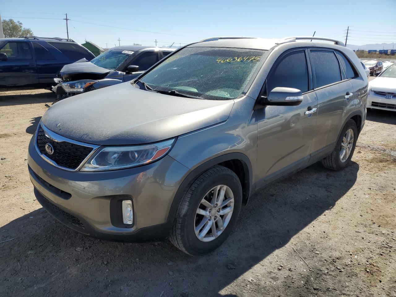 KIA SORENTO LX 2015
