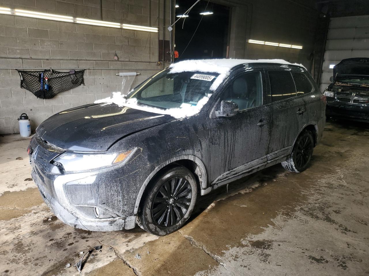 MITSUBISHI OUTLANDER 2020