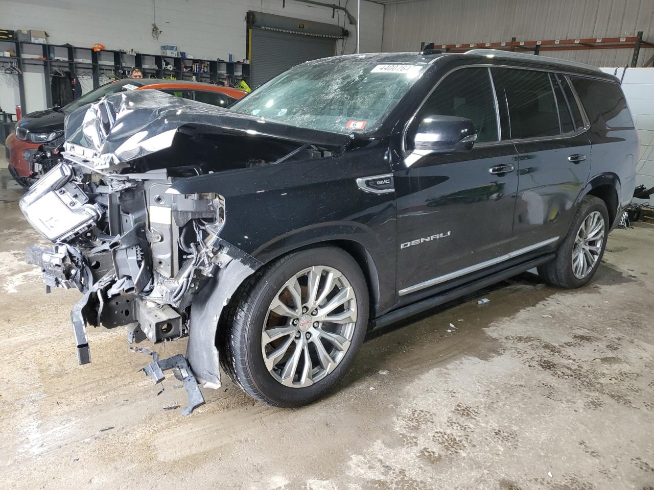 GMC YUKON DENA 2021