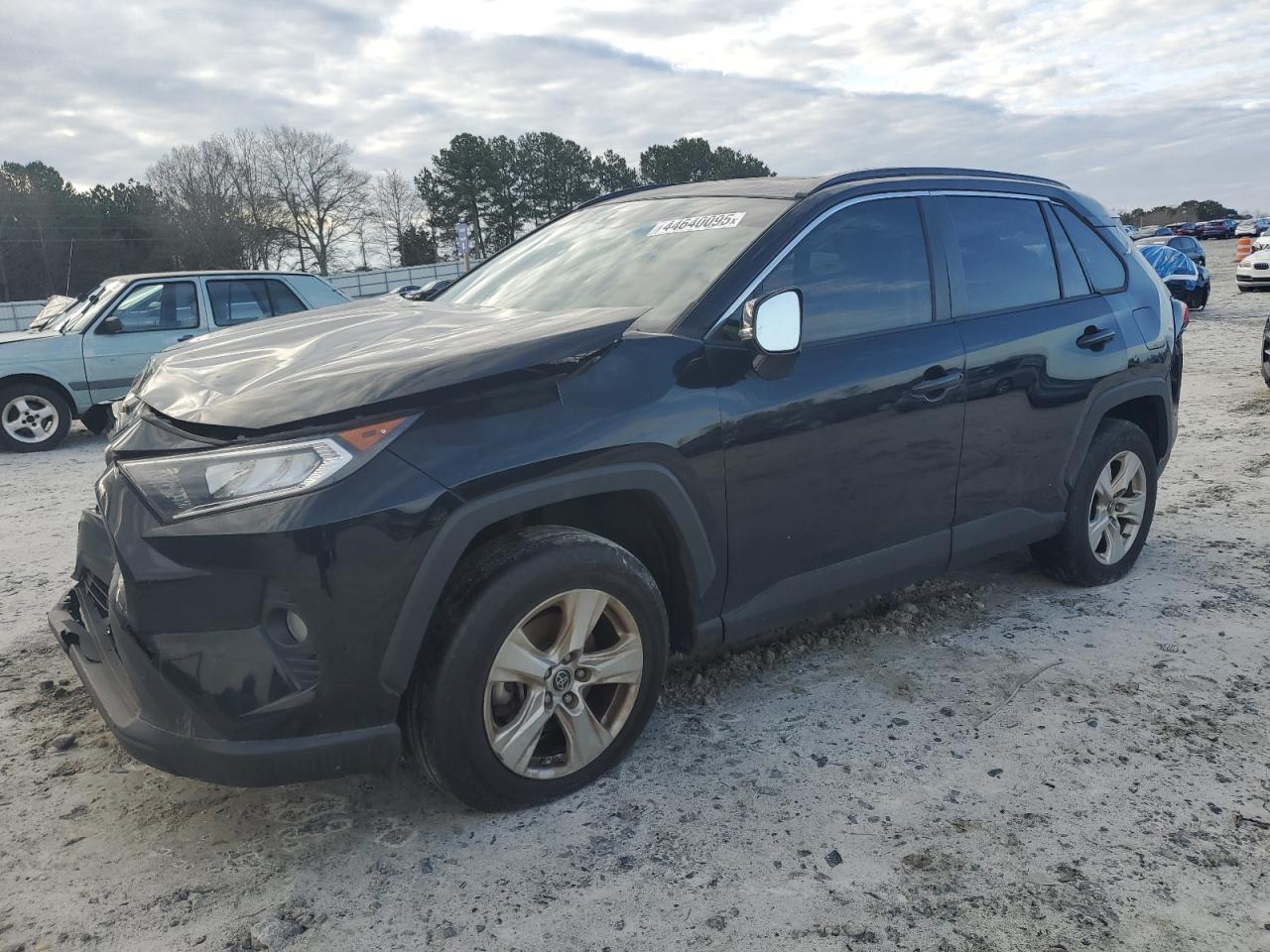 TOYOTA RAV4 XLE 2019