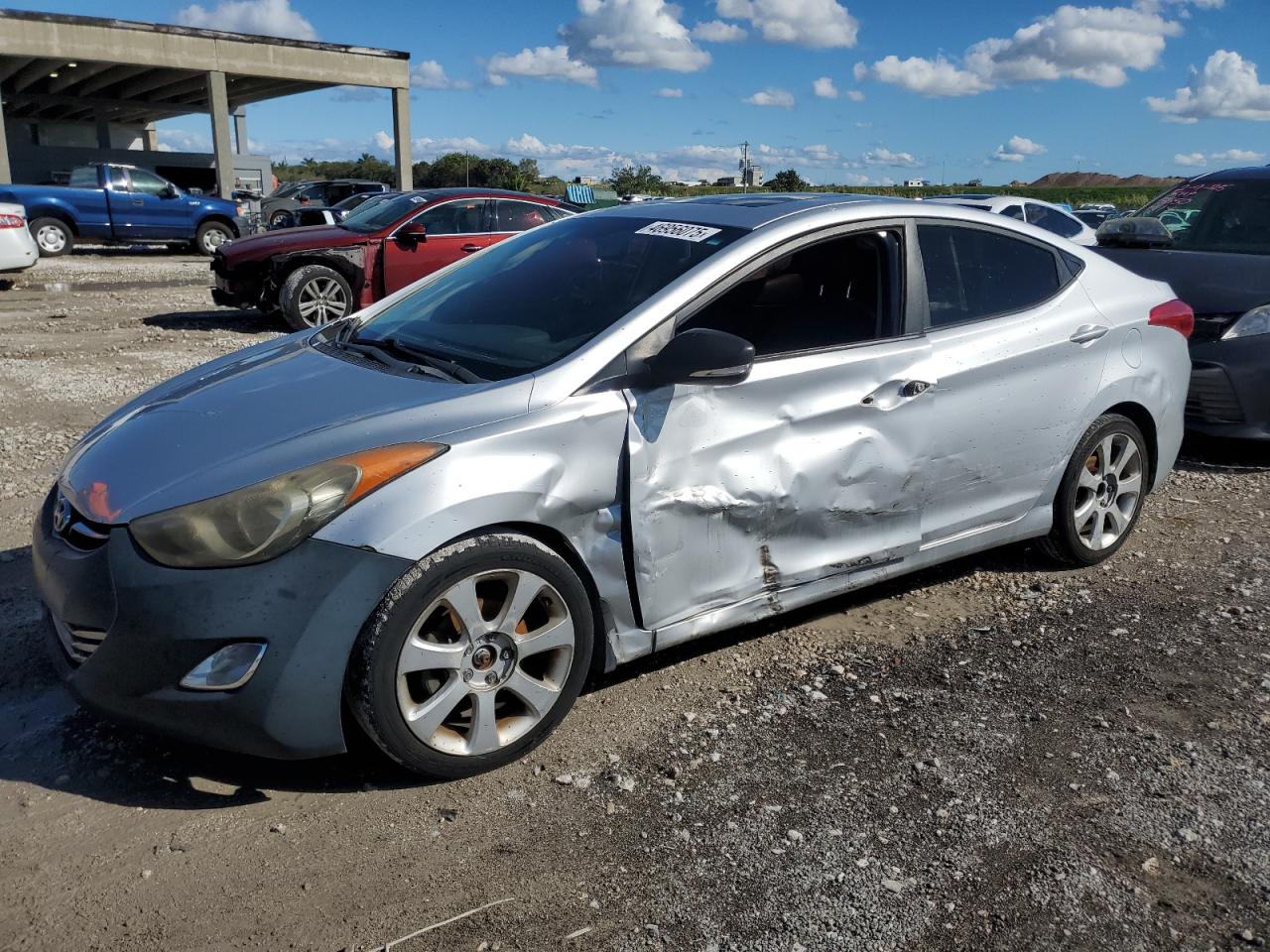 HYUNDAI ELANTRA GL 2013