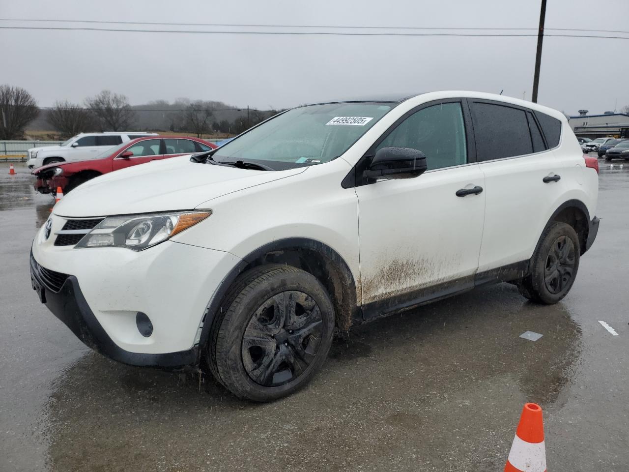 TOYOTA RAV4 LE 2013