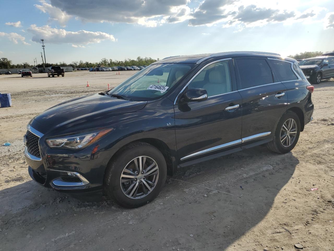 INFINITI QX60 LUXE 2020