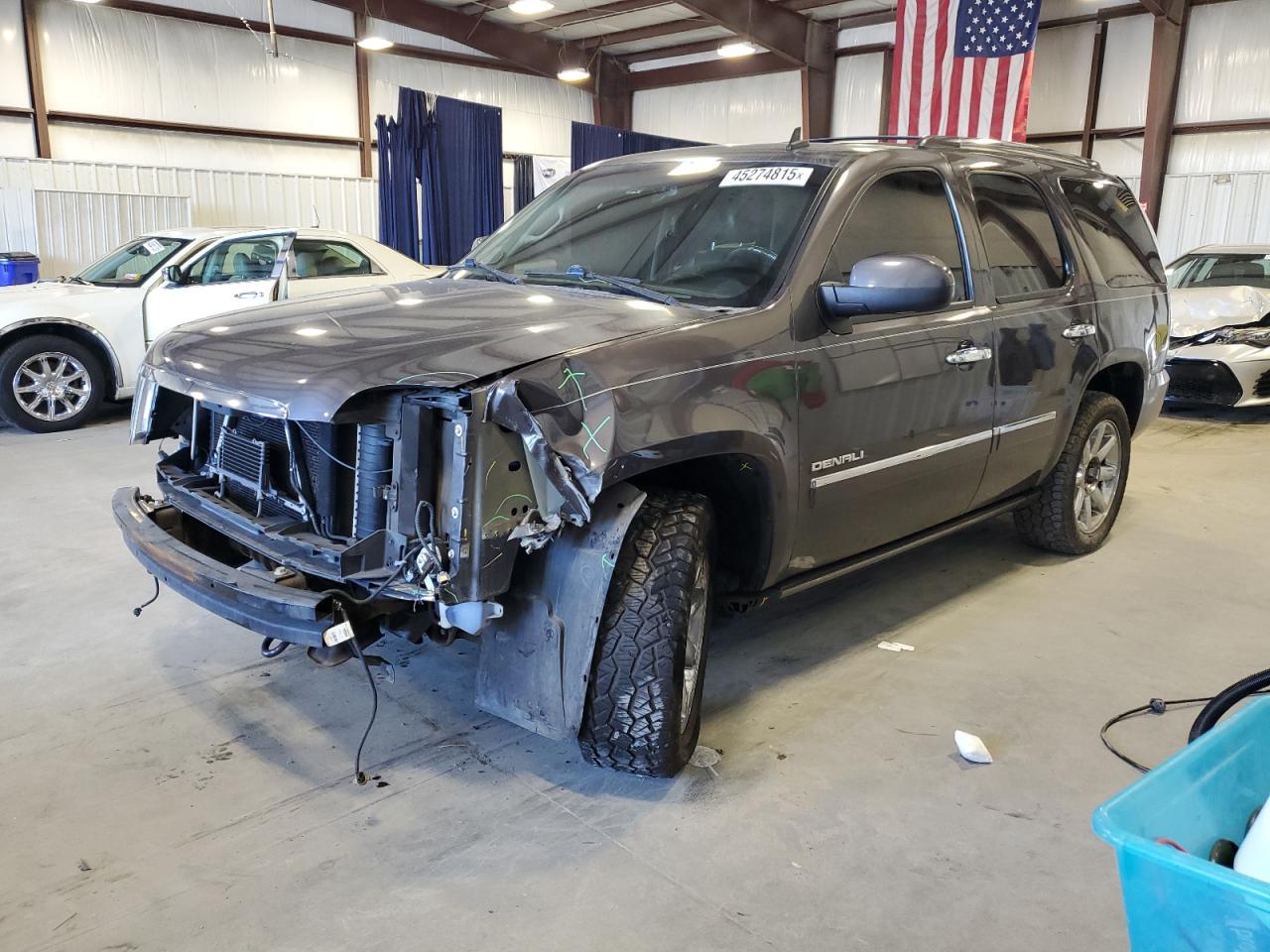 GMC YUKON DENA 2011