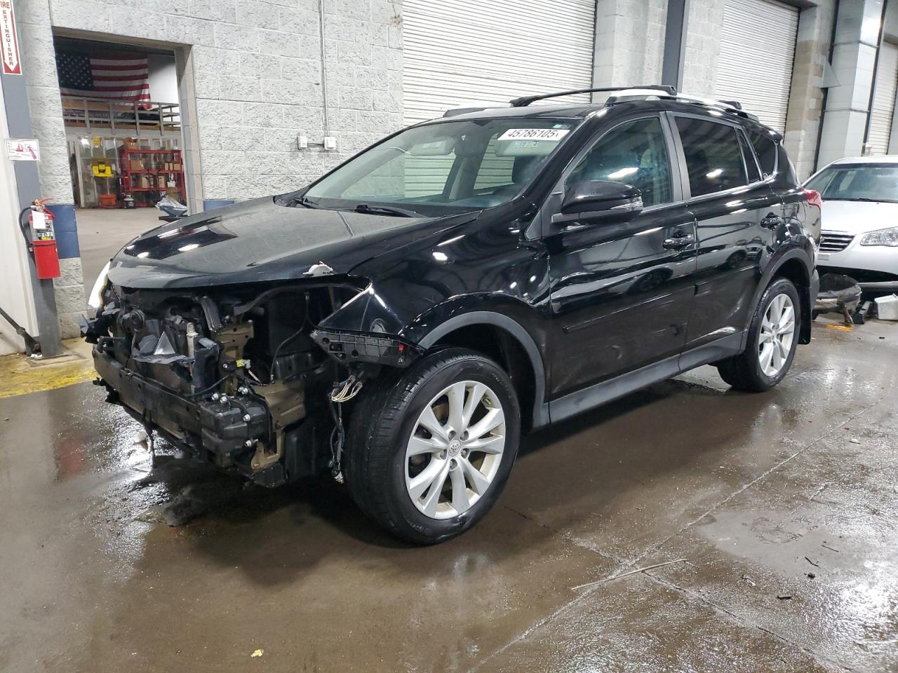 TOYOTA RAV4 LIMIT 2015