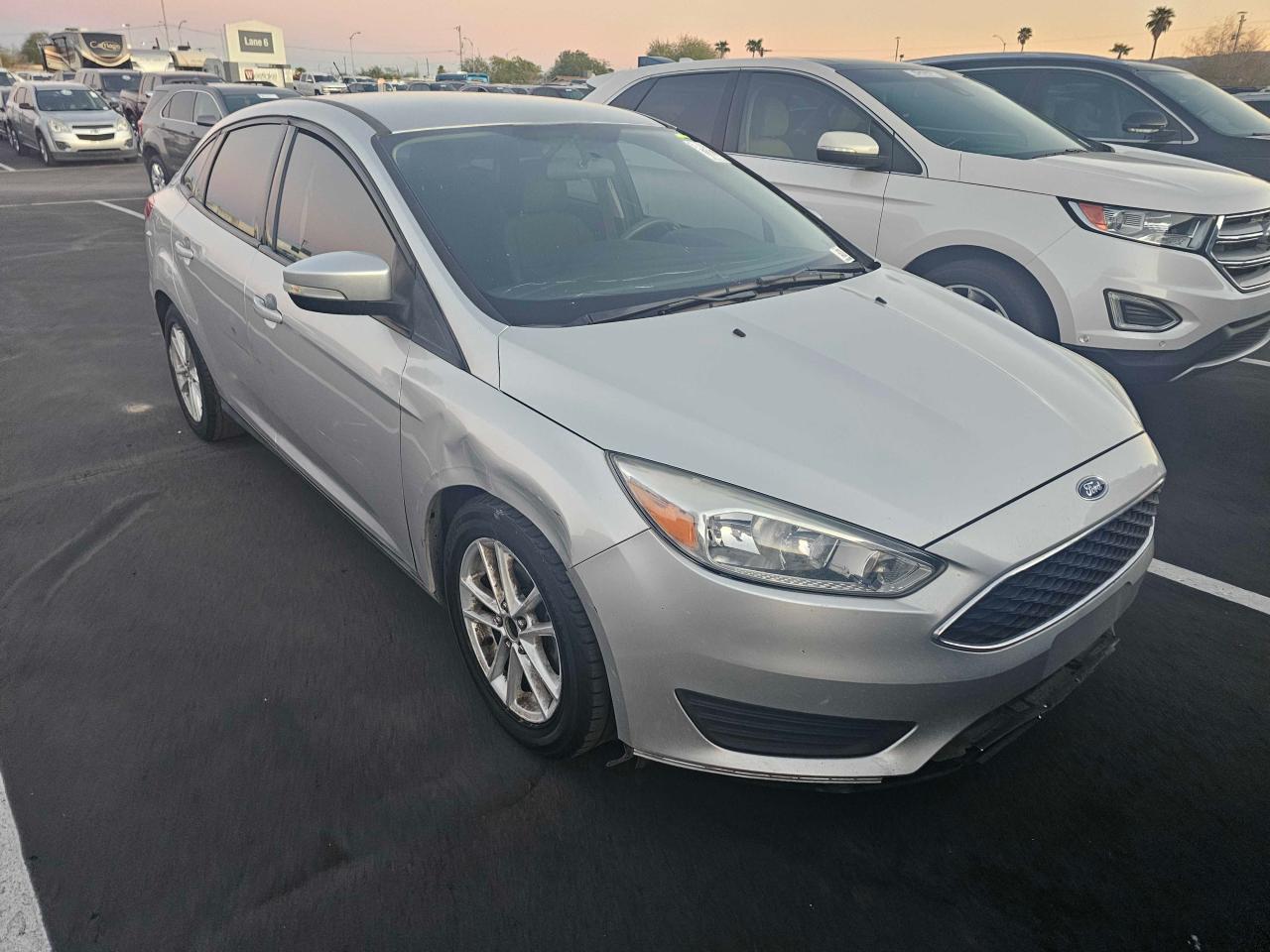 FORD FOCUS SE 2016