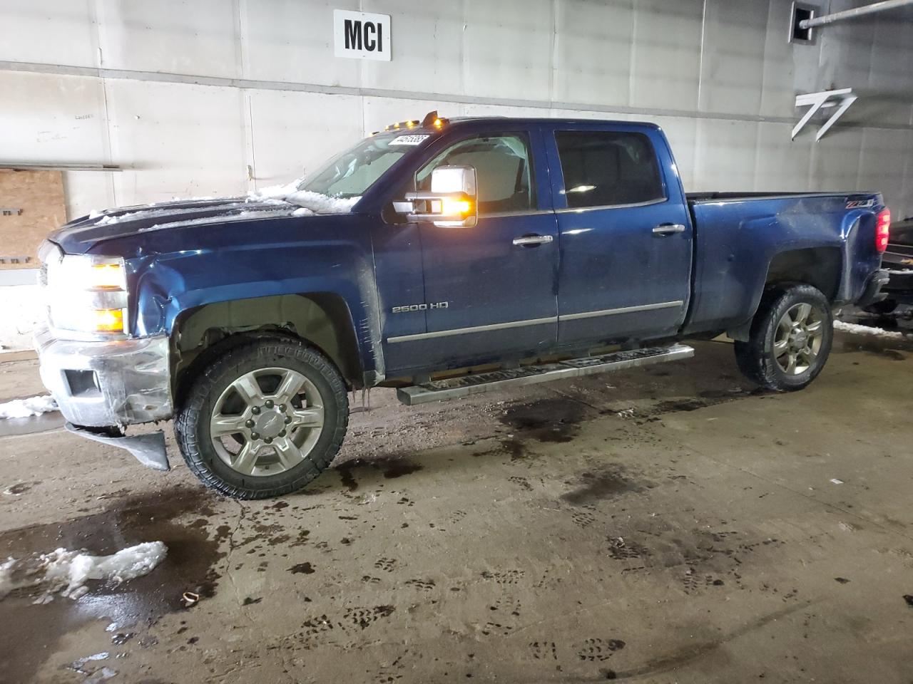 CHEVROLET SILVERADO 2017