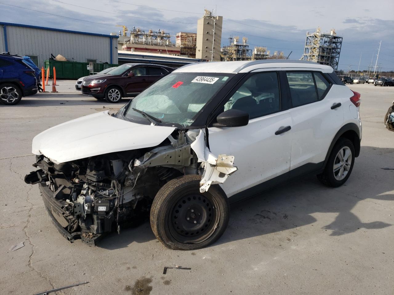 NISSAN KICKS S 2019