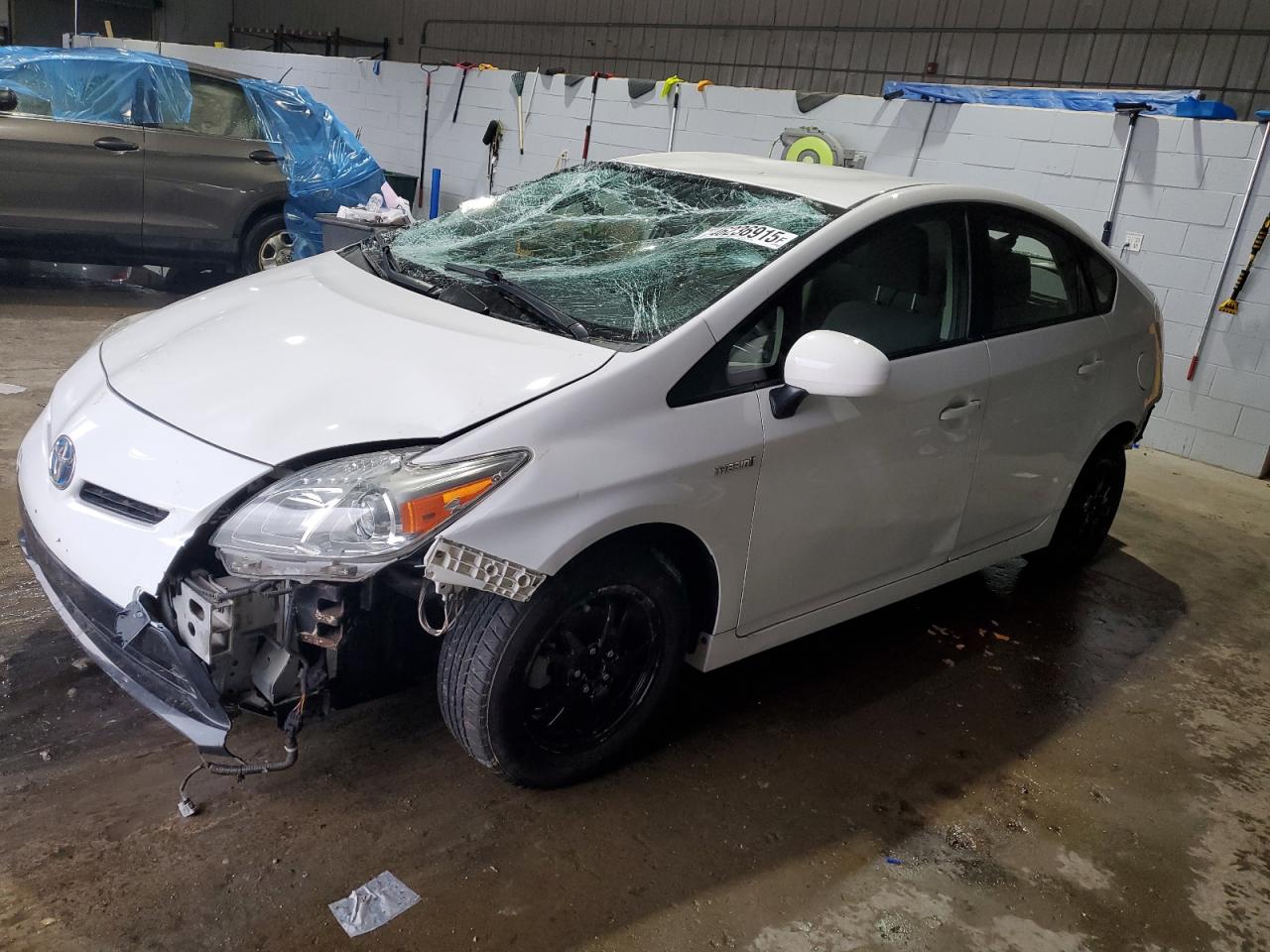 TOYOTA PRIUS 2014
