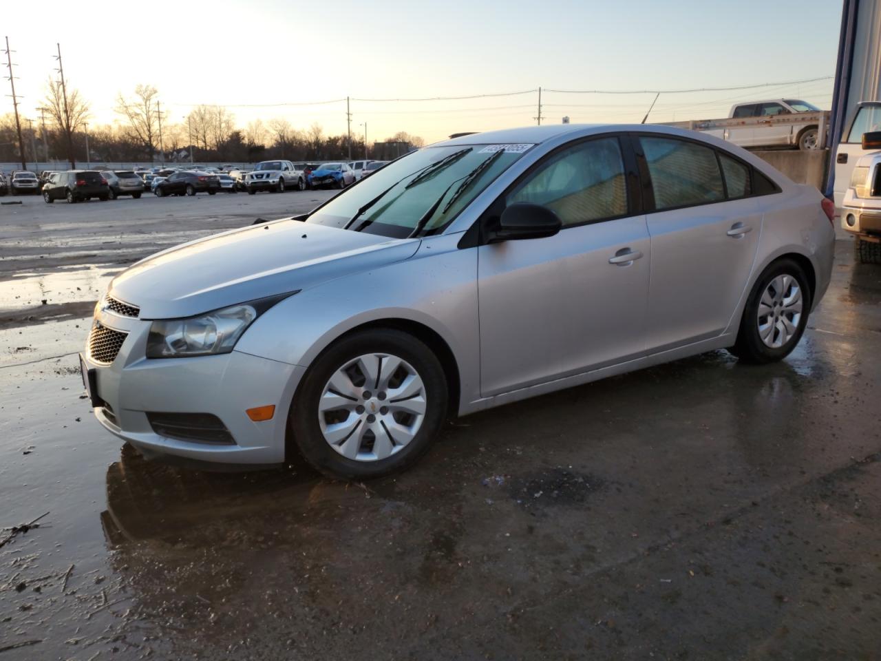 CHEVROLET CRUZE LS 2014