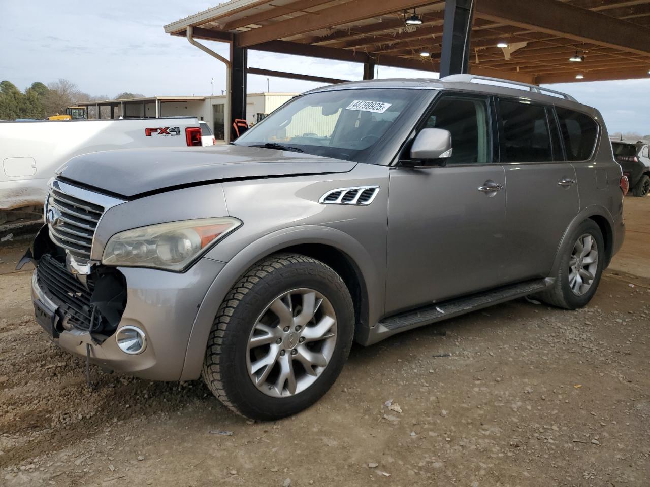 INFINITI QX56 2011