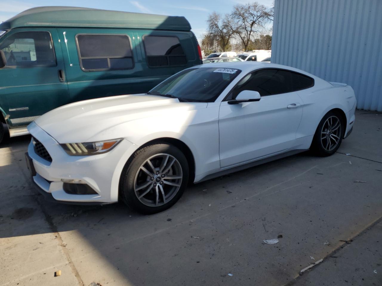 FORD MUSTANG 2017