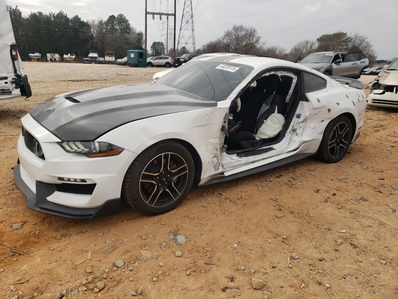 FORD MUSTANG 2019
