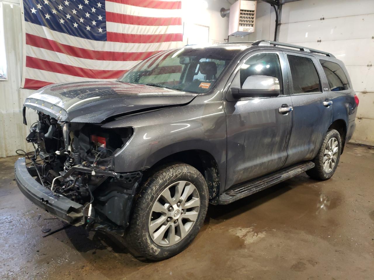TOYOTA SEQUOIA PL 2013