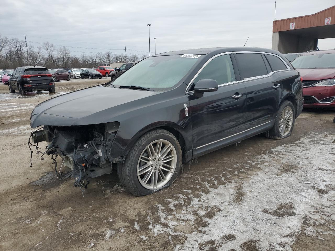 LINCOLN MKT 2013