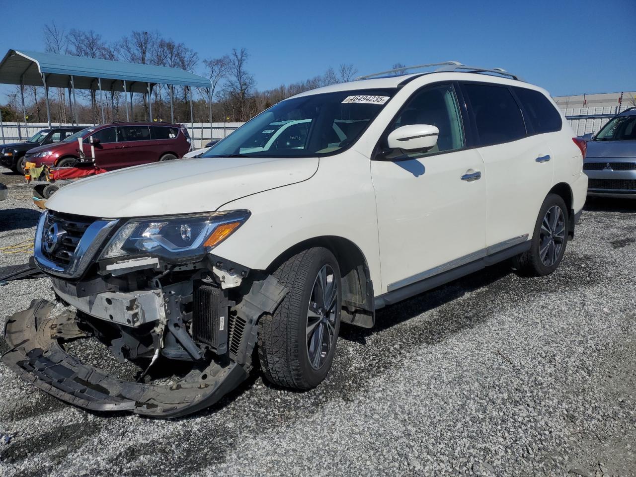 NISSAN PATHFINDER 2017