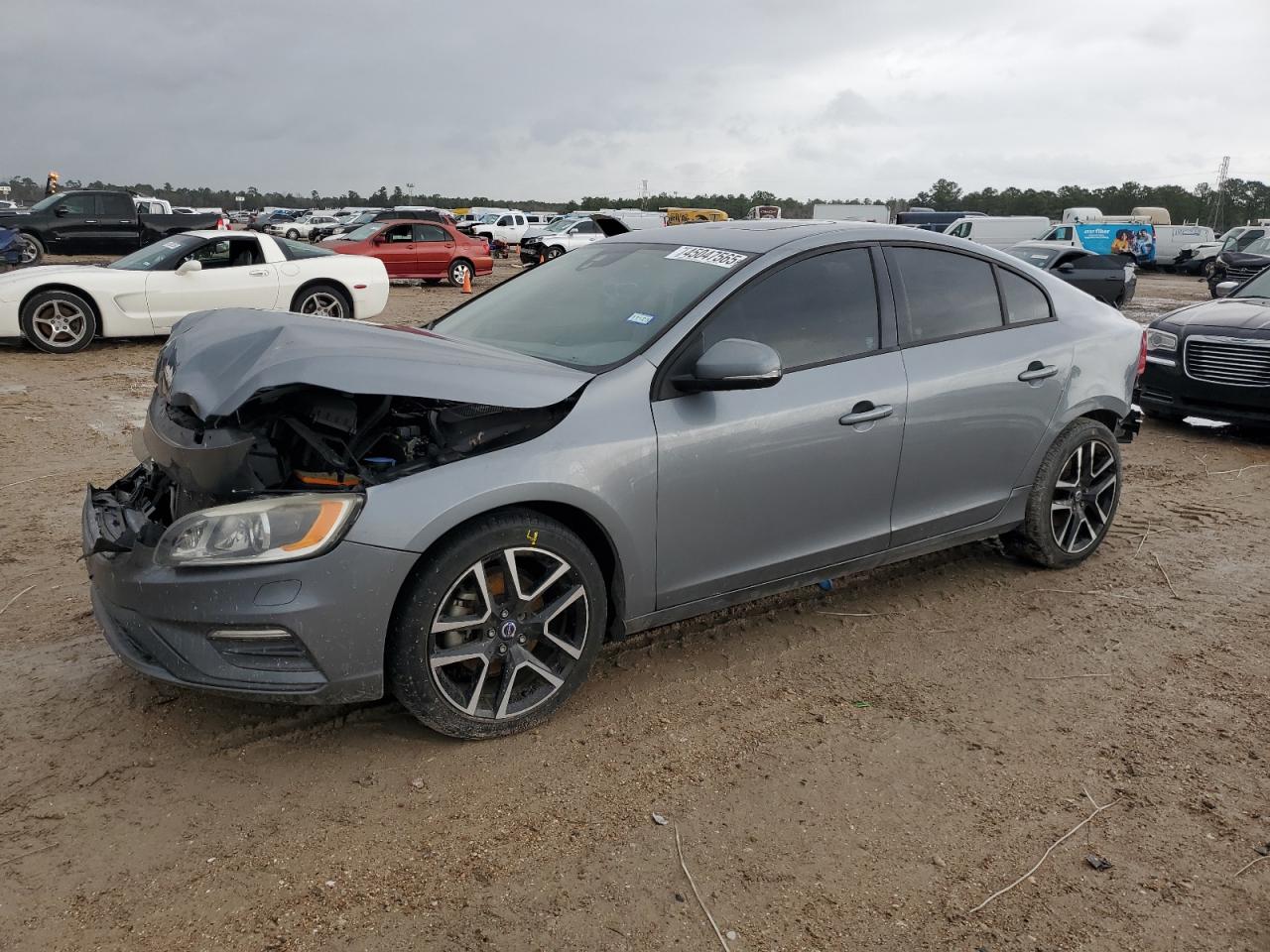 VOLVO S60 2017