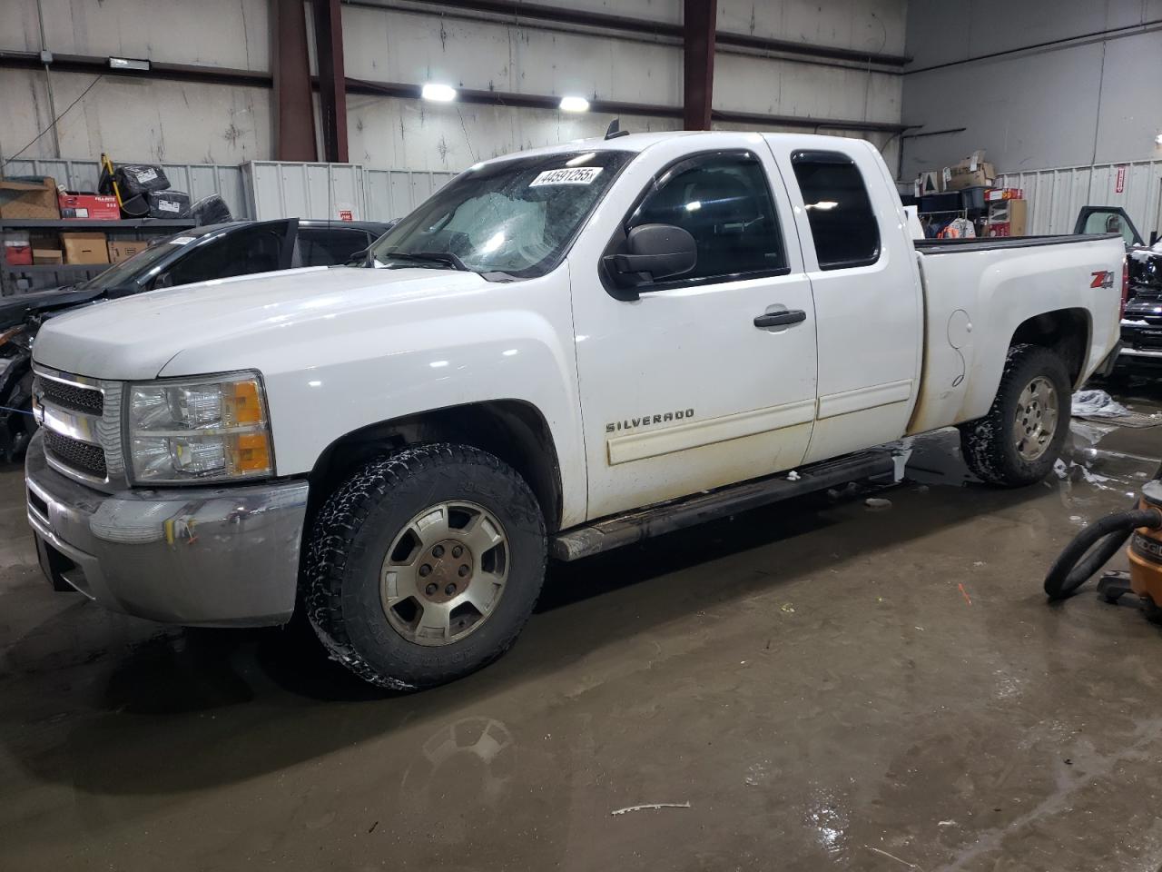 CHEVROLET SILVERADO 2013
