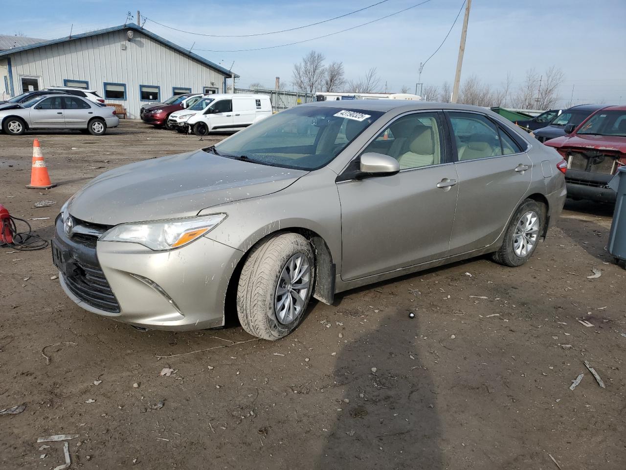 TOYOTA CAMRY LE 2015