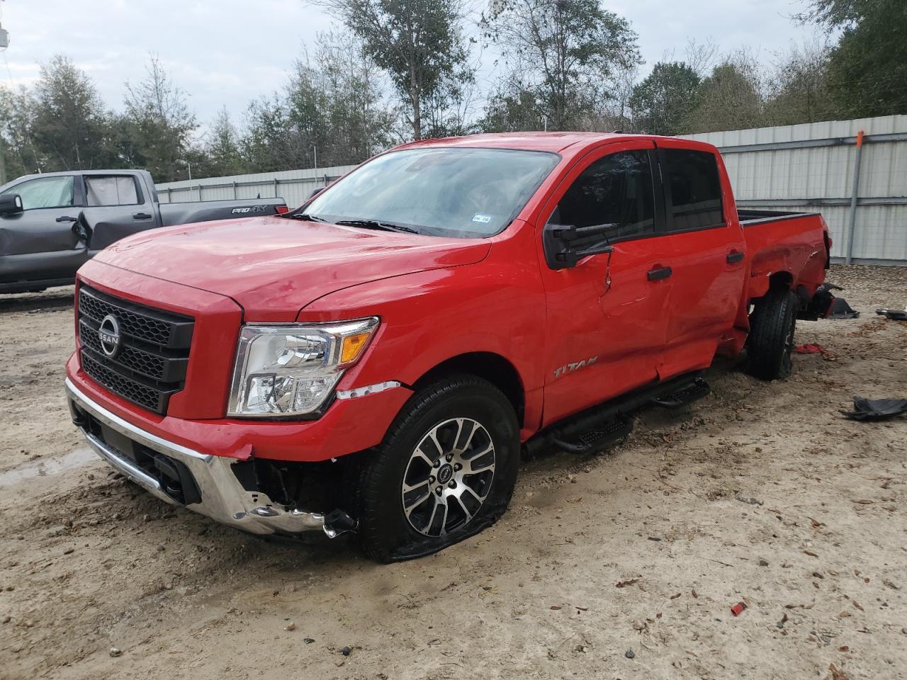 NISSAN TITAN PRO- 2024