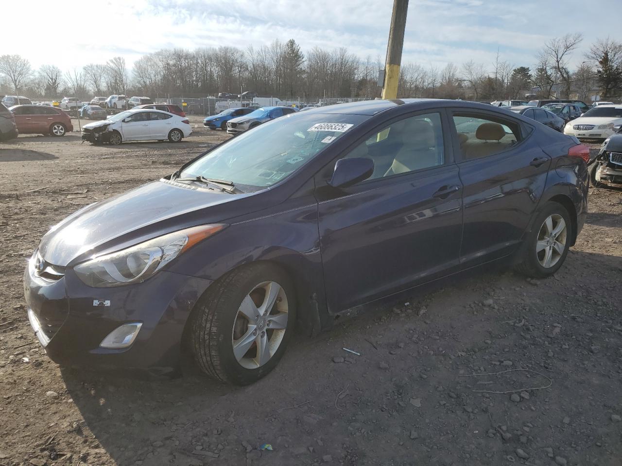 HYUNDAI ELANTRA GL 2013