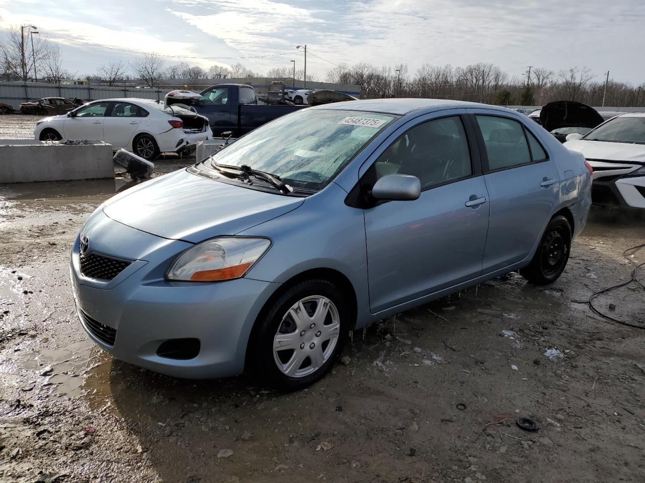 TOYOTA YARIS 2009