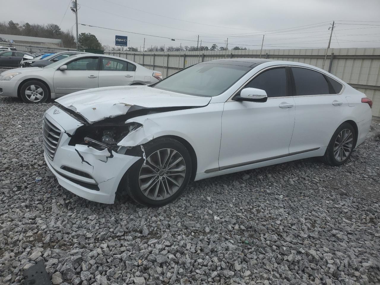 HYUNDAI GENESIS 3. 2015