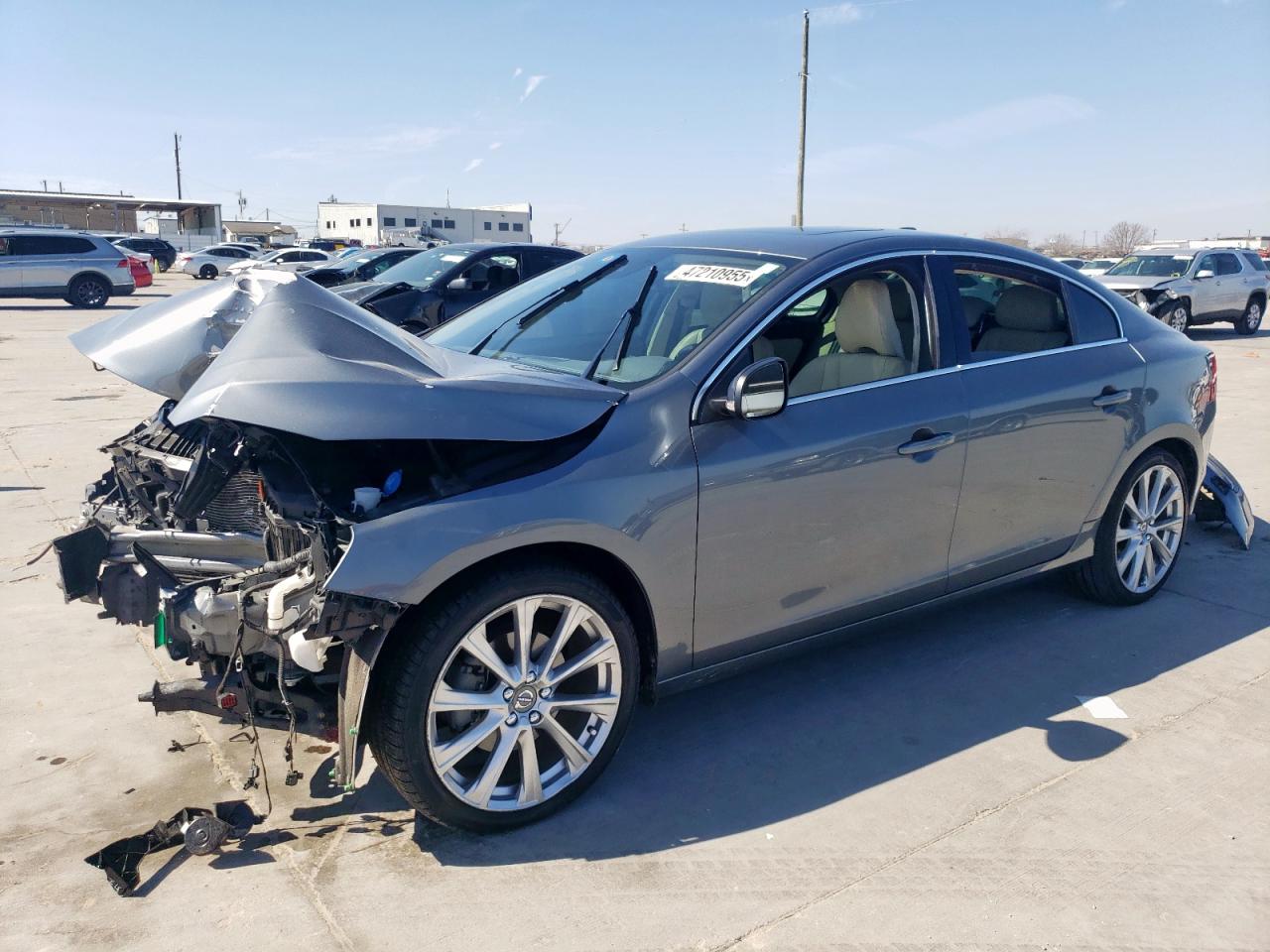 VOLVO S60 PLATIN 2016