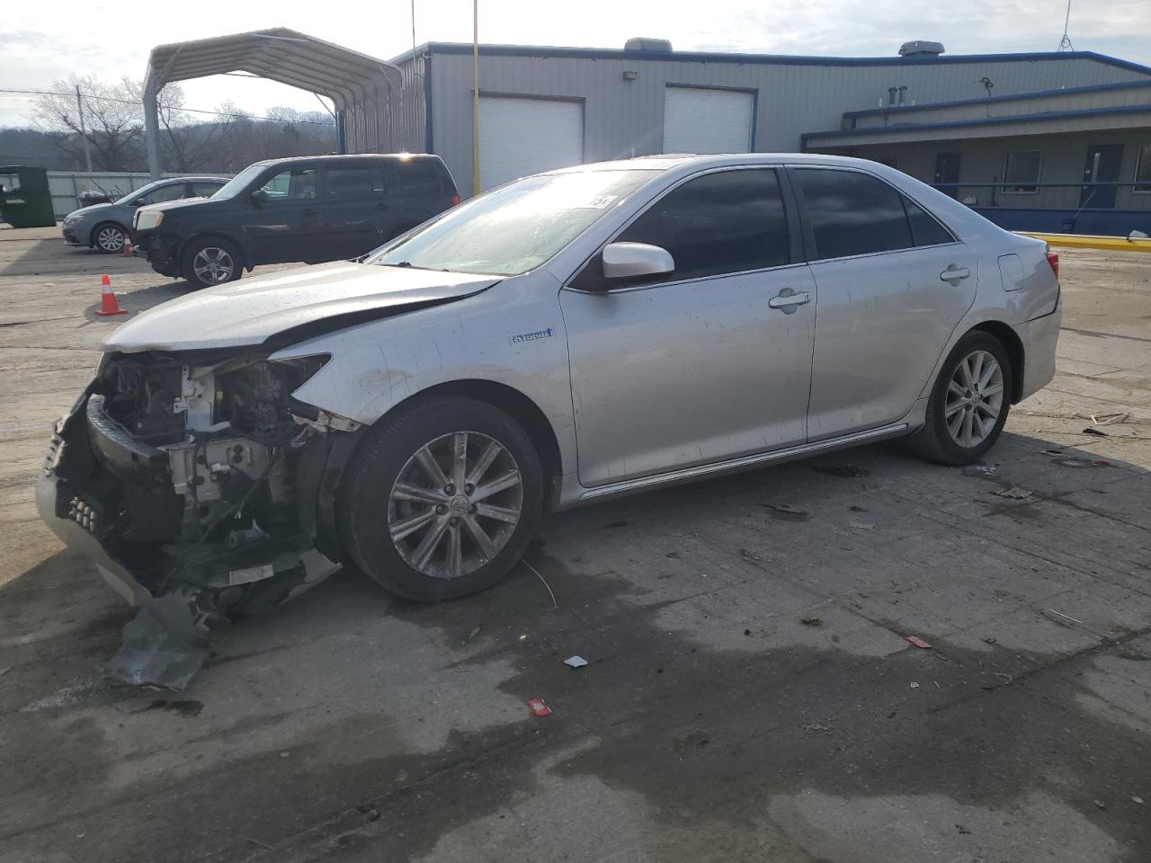 TOYOTA CAMRY HYBR 2012