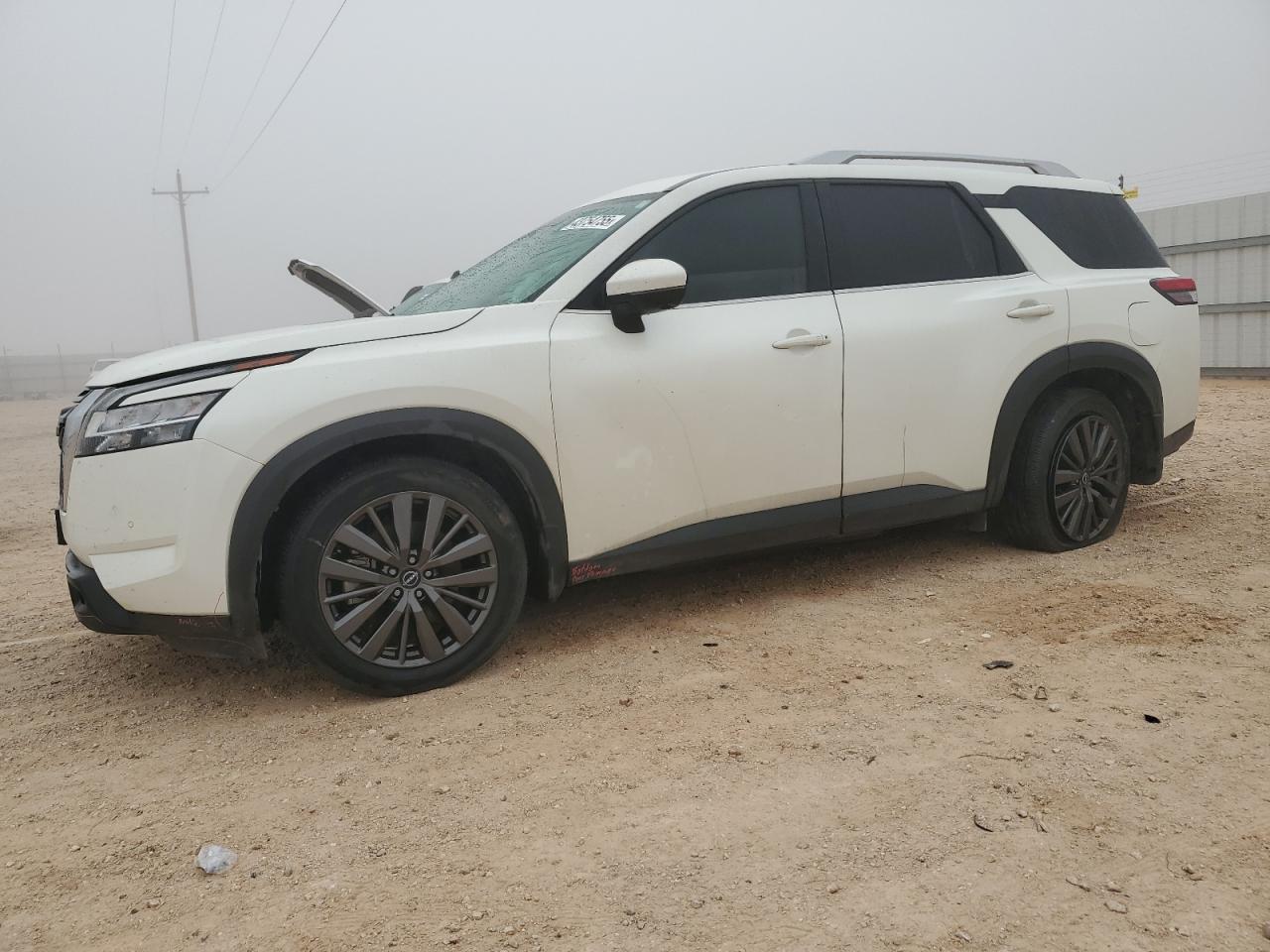 NISSAN PATHFINDER 2022