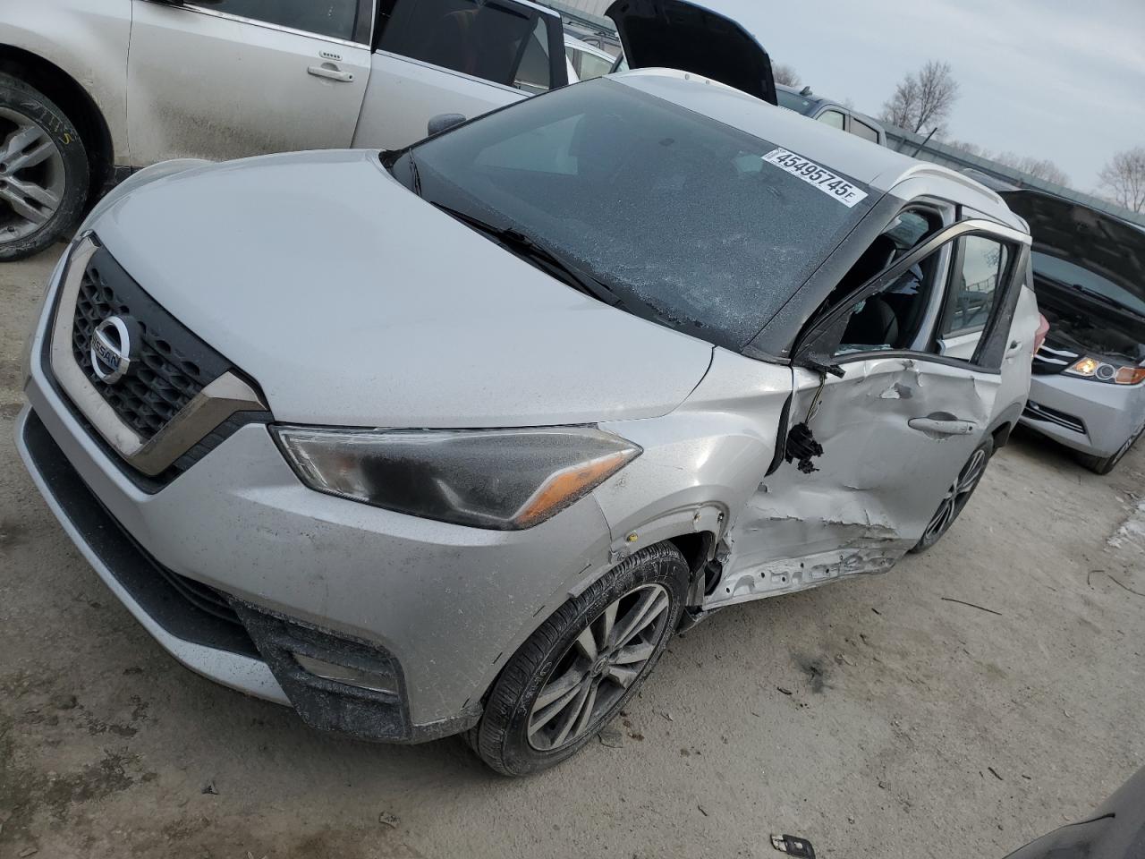 NISSAN KICKS S 2019