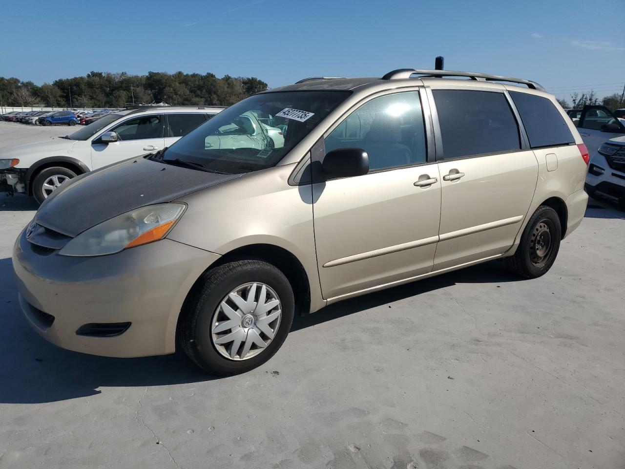 TOYOTA SIENNA CE 2006